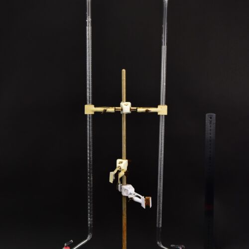 Long glass burettes with offset stopcocks – set of two – No. 4 Long glass burettes with offset stopcocks – set of two – No. 4