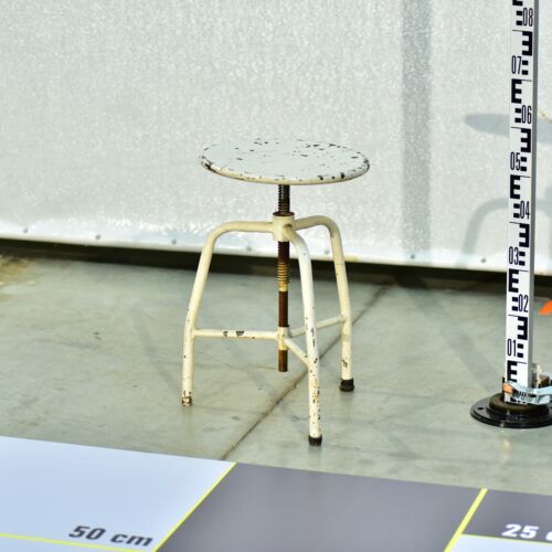 1960s Height-Adjustable Medical Examination Stool – No. 2