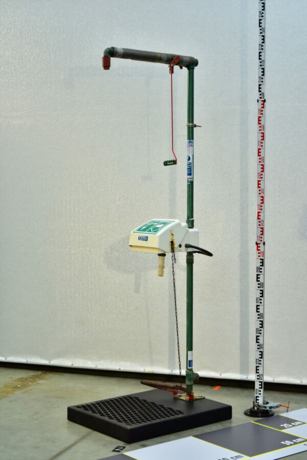 Combined Chemical-Plant Emergency Safety Shower and Eyewash Station with Foot-Pedal Operation – No. 2 Combined Chemical-Plant Emergency Safety Shower and Eyewash Station with Foot-Pedal Operation – No. 2