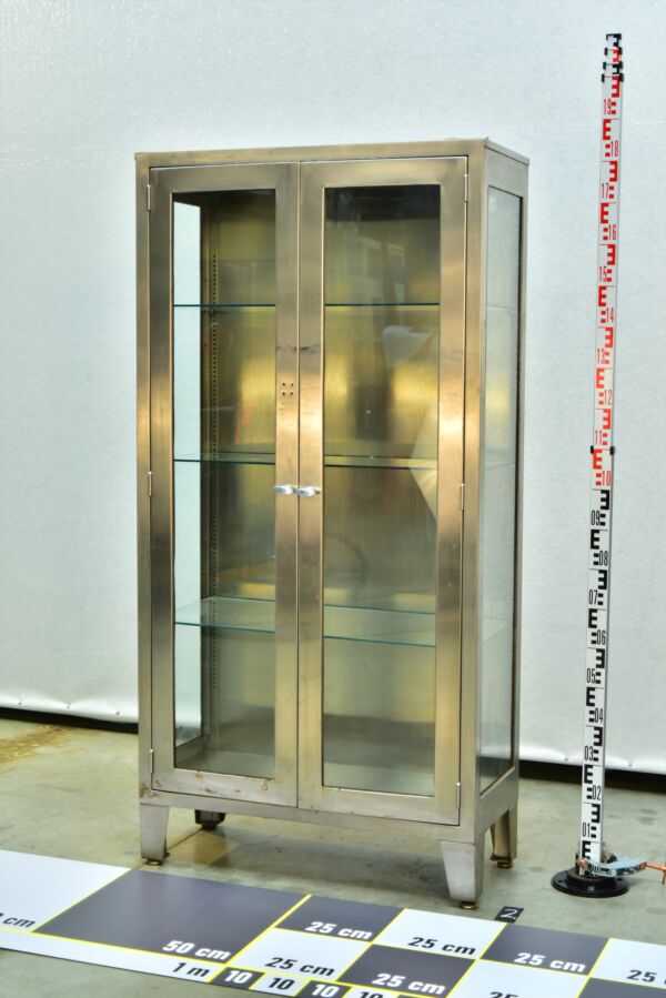 Tall Stainless-Steel Surgical Display Cabinet in American Military Style – No. 2 Tall Stainless-Steel Surgical Display Cabinet in American Military Style – No. 2