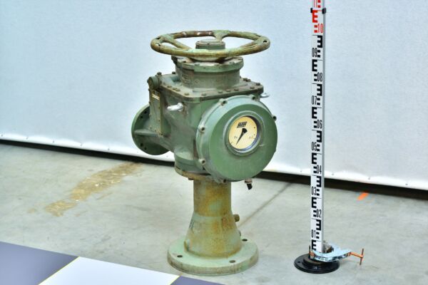 Valve-Operating Handwheel with Electric Servo and Position Indicator Valve-Operating Handwheel with Electric Servo and Position Indicator