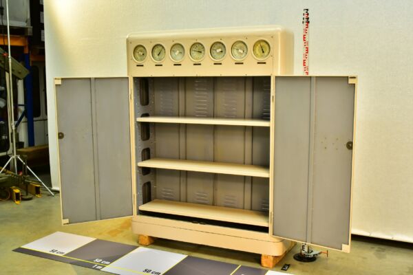 Seven-Gauge Steam-Turbine Oil-Pressure Monitoring Cabinet from a Power Station – No. 1 – 2 Seven-Gauge Steam-Turbine Oil-Pressure Monitoring Cabinet from a Power Station – No. 1 – 2